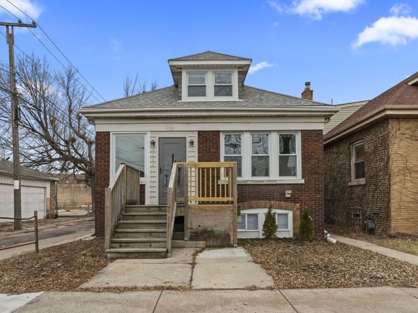 5542 W 64th Street , Chicago, IL 60638