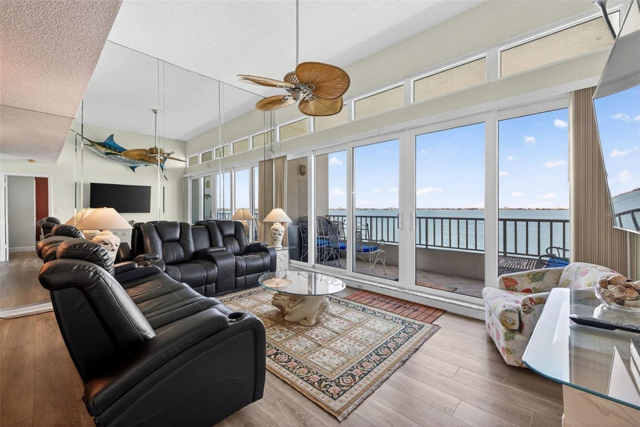 5279 Isla Key Boulevard S, Unit 410, Saint Petersburg, FL 33715 Photo