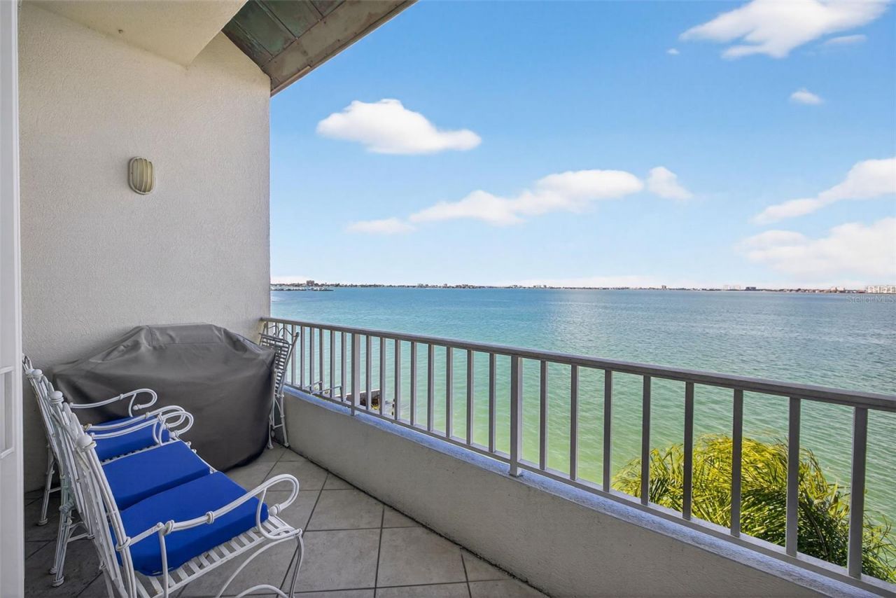 5279 Isla Key Boulevard S, Unit 410, Saint Petersburg, FL 33715 Photo
