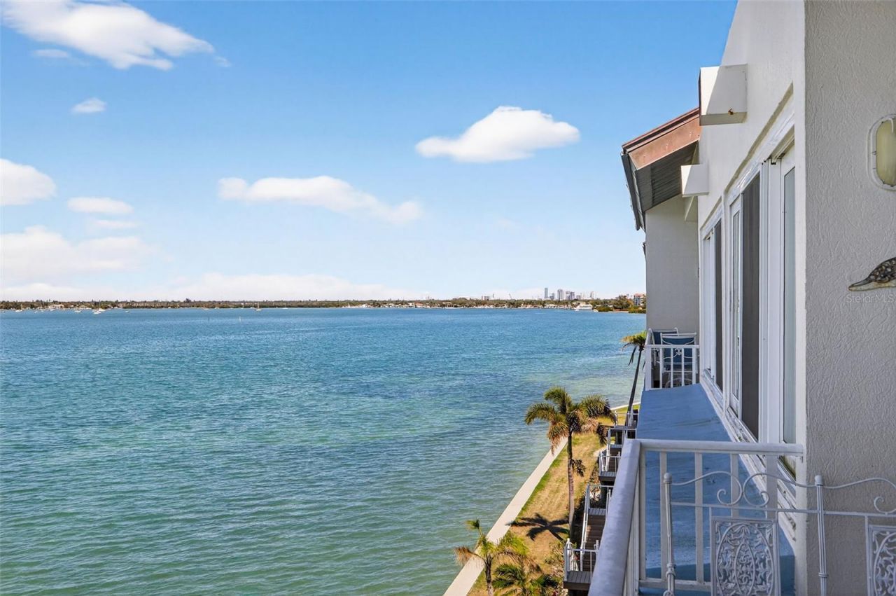5279 Isla Key Boulevard S, Unit 410, Saint Petersburg, FL 33715 Photo