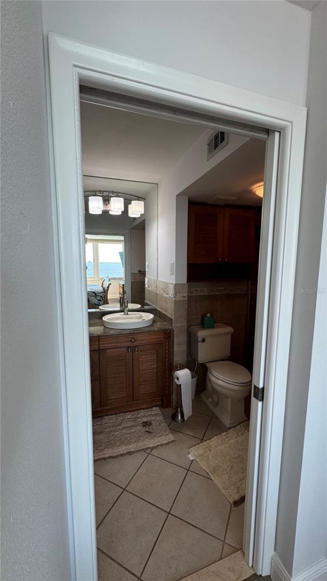 5279 Isla Key Boulevard S, Unit 410, Saint Petersburg, FL 33715 Photo