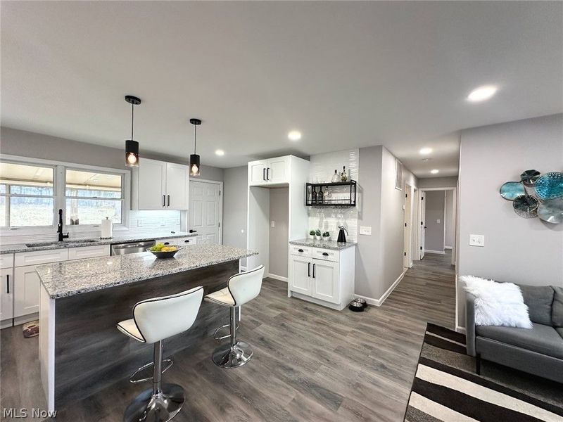 5437 Bartlett Road, Bedford Heights, OH 44146 Photo 4