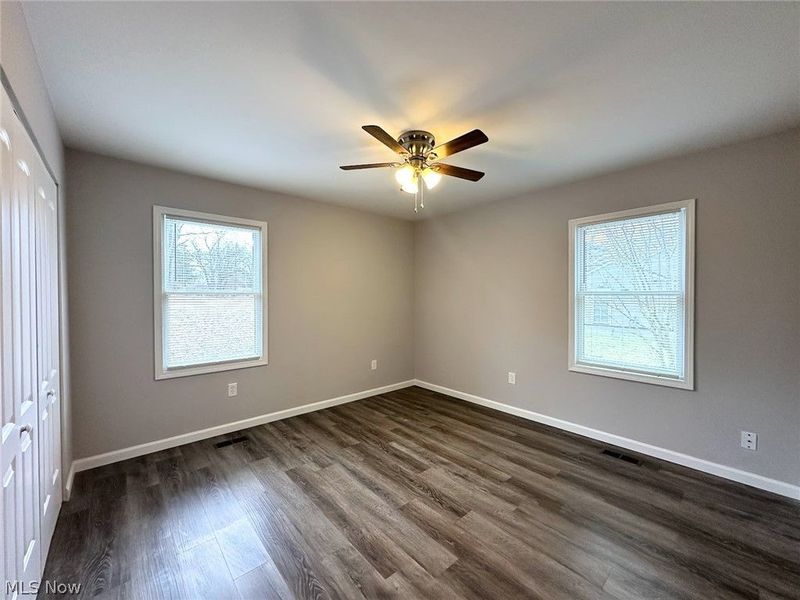 5437 Bartlett Road, Bedford Heights, OH 44146 Photo 8