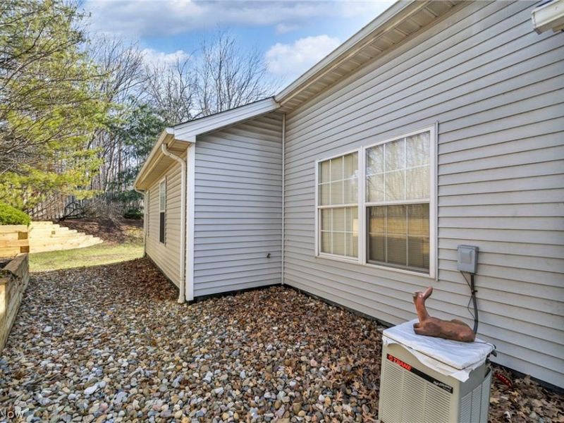 30640 Jasmine Court, Unit 61B, North Olmsted, OH 44070 Photo 38