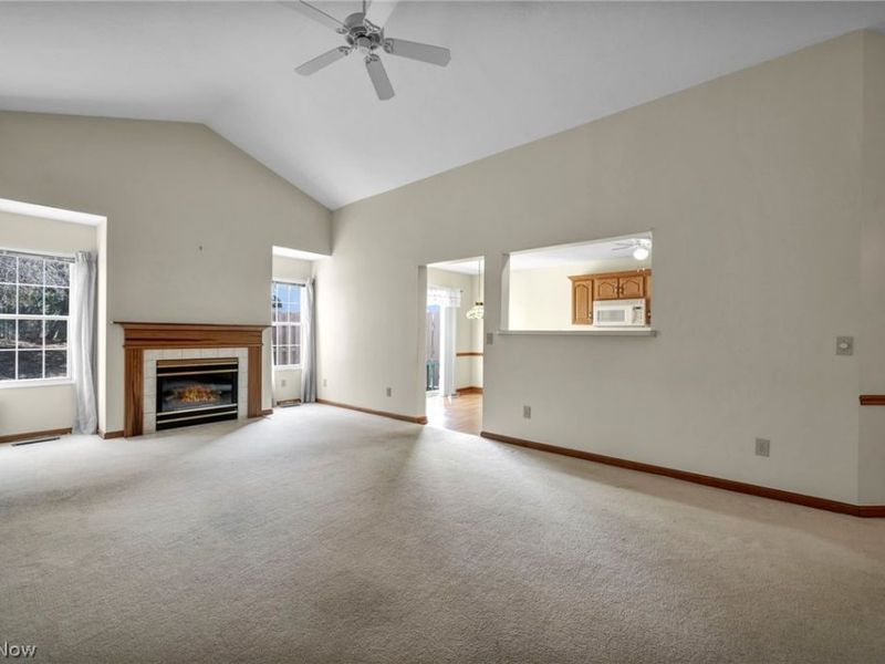 30640 Jasmine Court, Unit 61B, North Olmsted, OH 44070 Photo 6