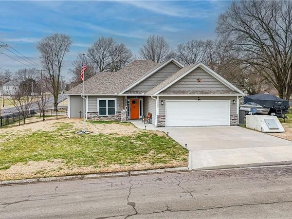 1520 S Madison Avenue, Sedalia, MO 65301