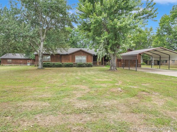 3305 Gulick Street , Muskogee, OK 74403