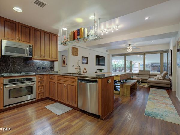 7147 E RANCHO VISTA Drive, Unit 4007, Scottsdale, AZ 85251