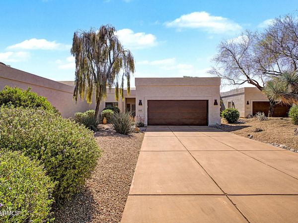 18605 E AMARADO Circle, Rio Verde, AZ 85263