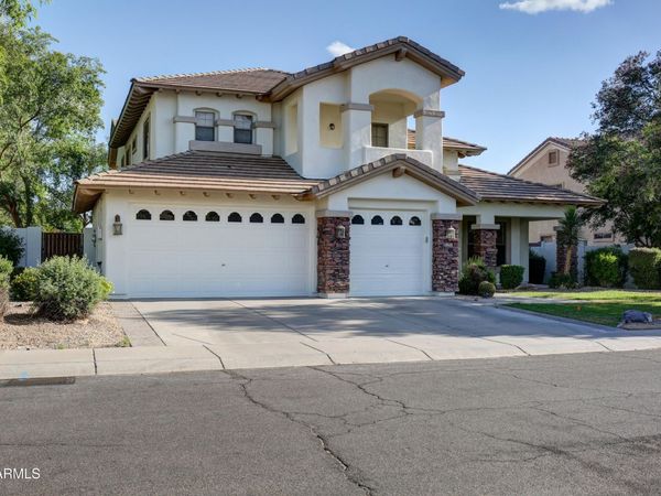 1707 E CAROB Drive, Chandler, AZ 85286