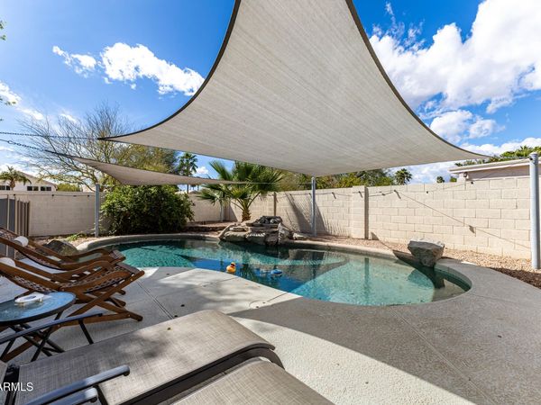 2126 S RAVEN, Mesa, AZ 85209