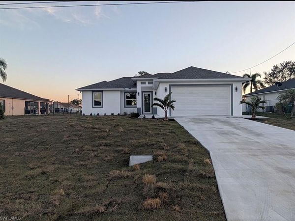 523 NW 26th PL, CAPE CORAL, FL 33993