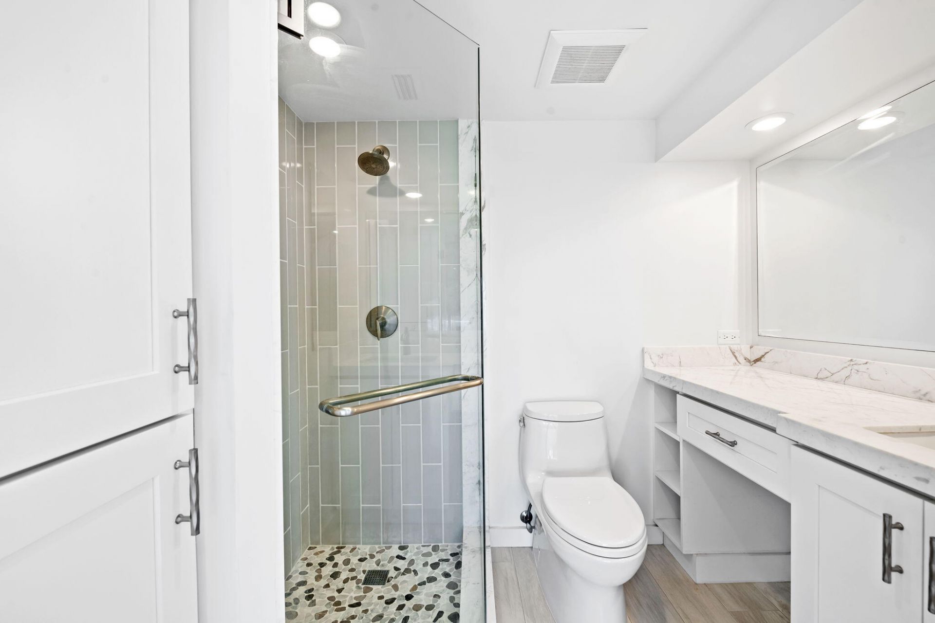 1041 Hillsboro Mile, Unit 11, Hillsboro Beach, FL 33062 Photo