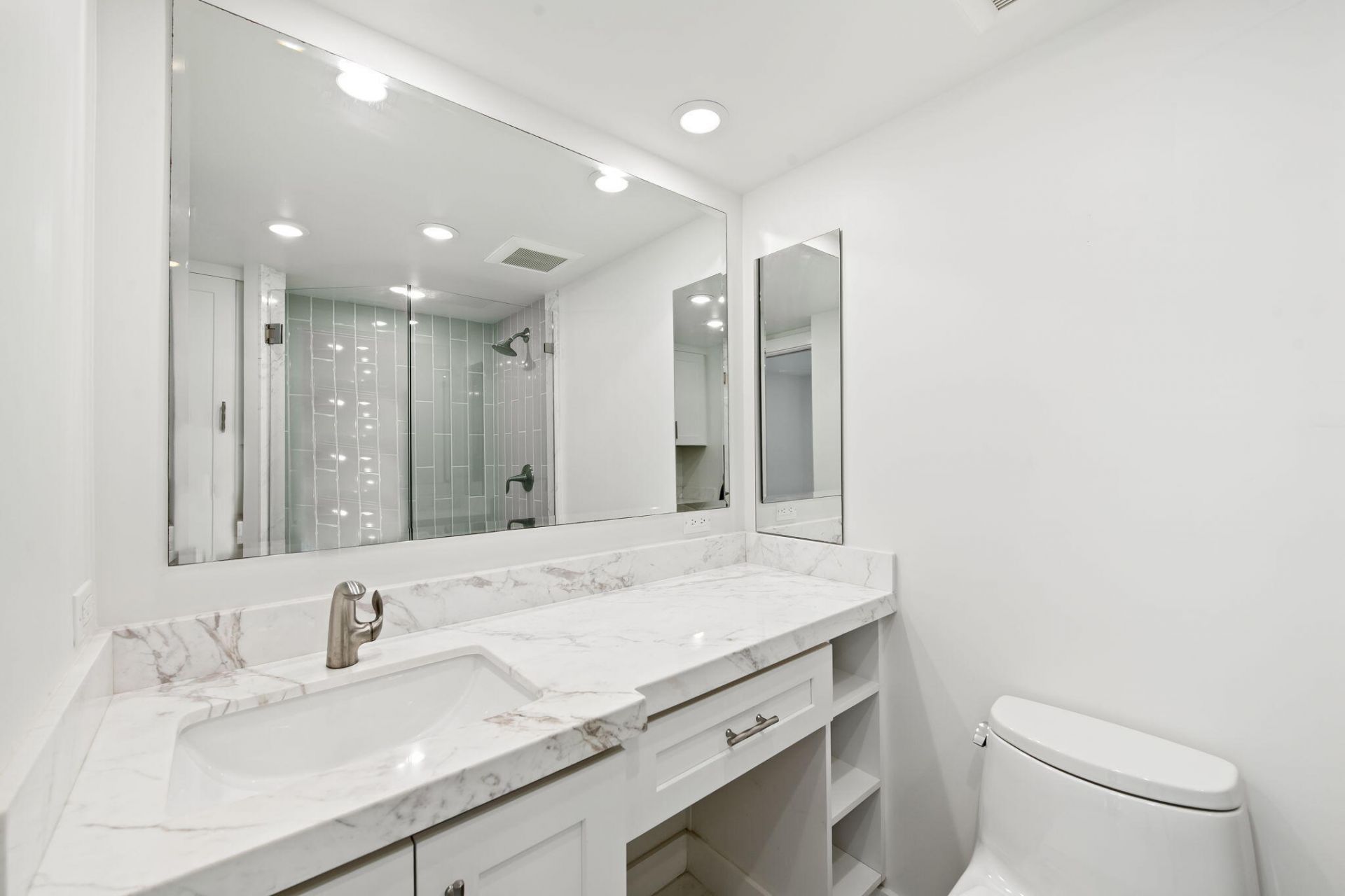 1041 Hillsboro Mile, Unit 11, Hillsboro Beach, FL 33062 Photo