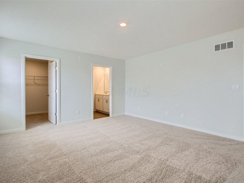 1477 Cardinez Way , Columbus, OH 43228 Photo 12