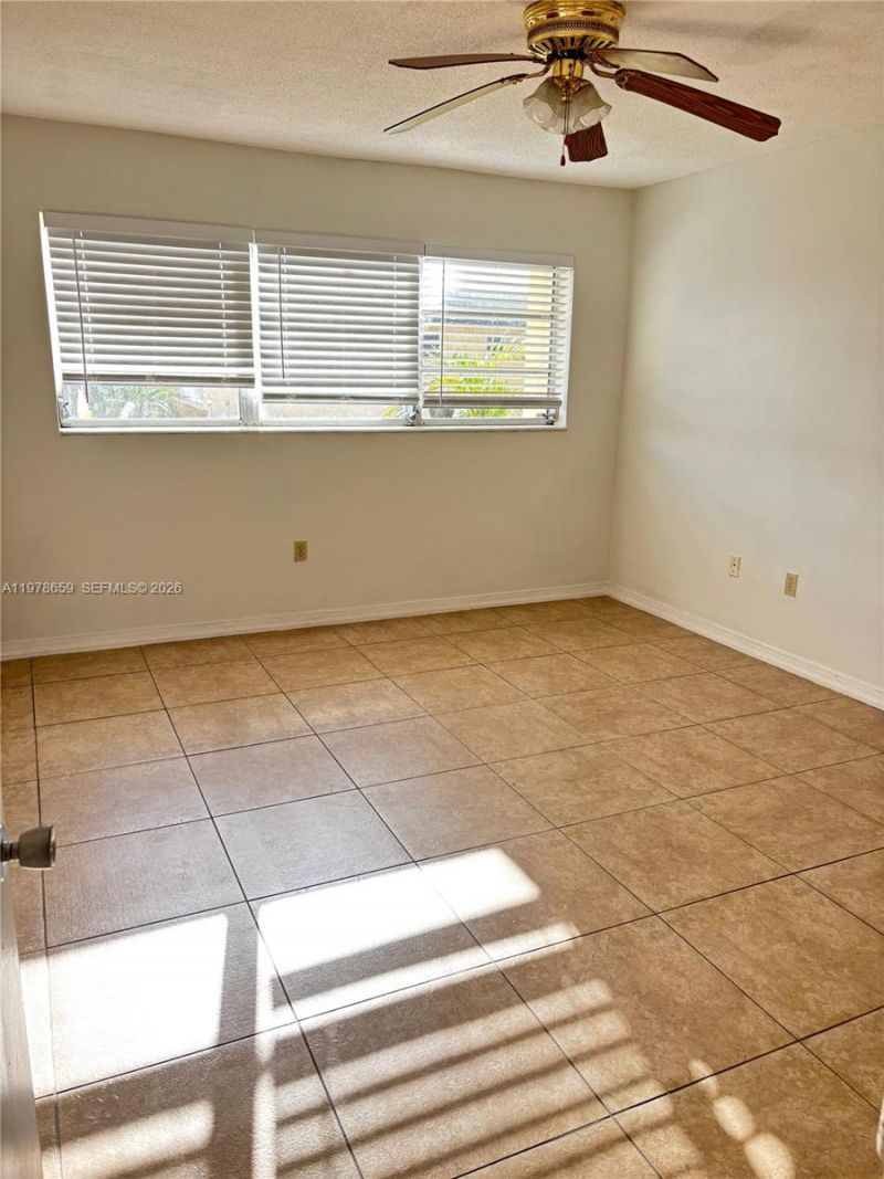 7310 SW 82nd St, Unit A219, Miami, FL 33143 Photo