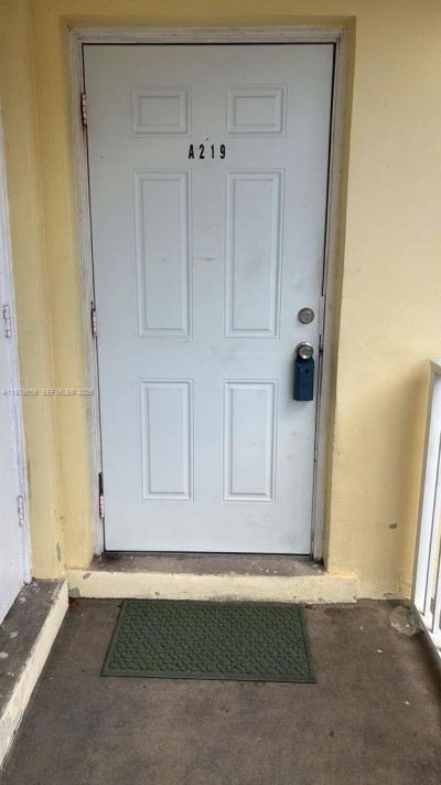 7310 SW 82nd St, Unit A219, Miami, FL 33143 Photo