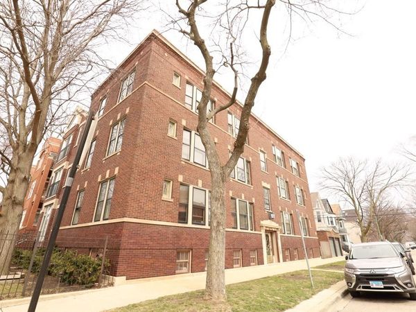 1938 W Berenice Avenue, Unit 2, Chicago, IL 60613