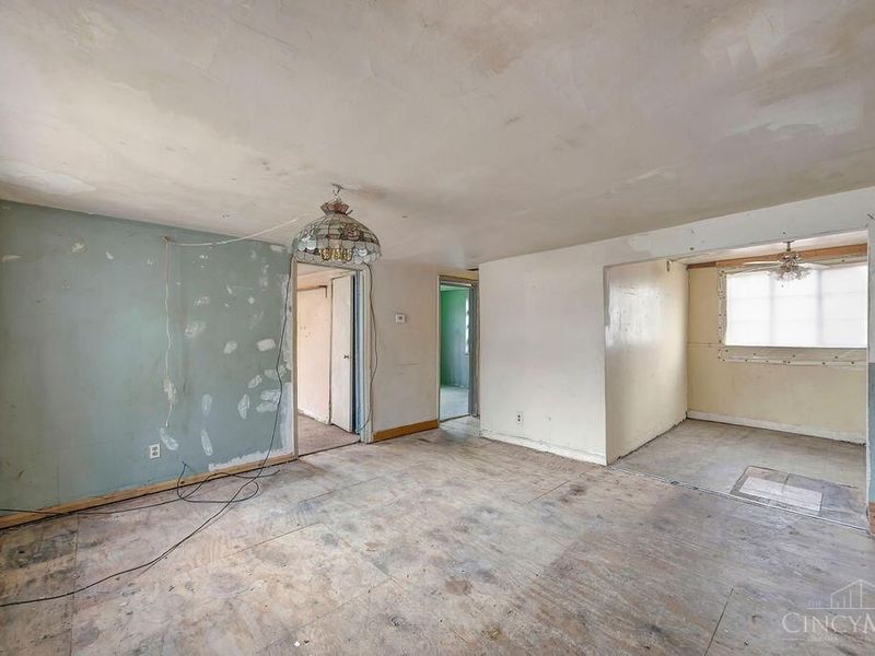 2575 Airport Road, Bethel, OH 45106 Photo 2