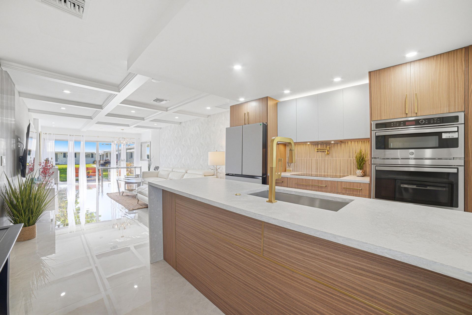 300 SW Golfview Terrace, Unit 142, Boynton Beach, FL 33426 Photo