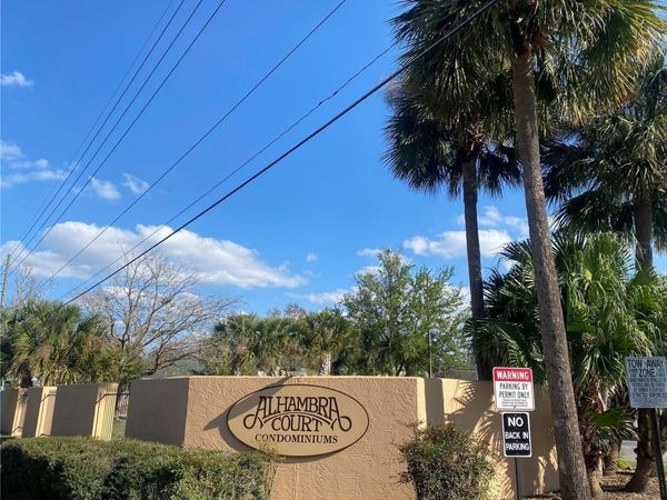 5219 VIA HACIENDA CIRCLE, Unit B209, ORLANDO, FL 32839