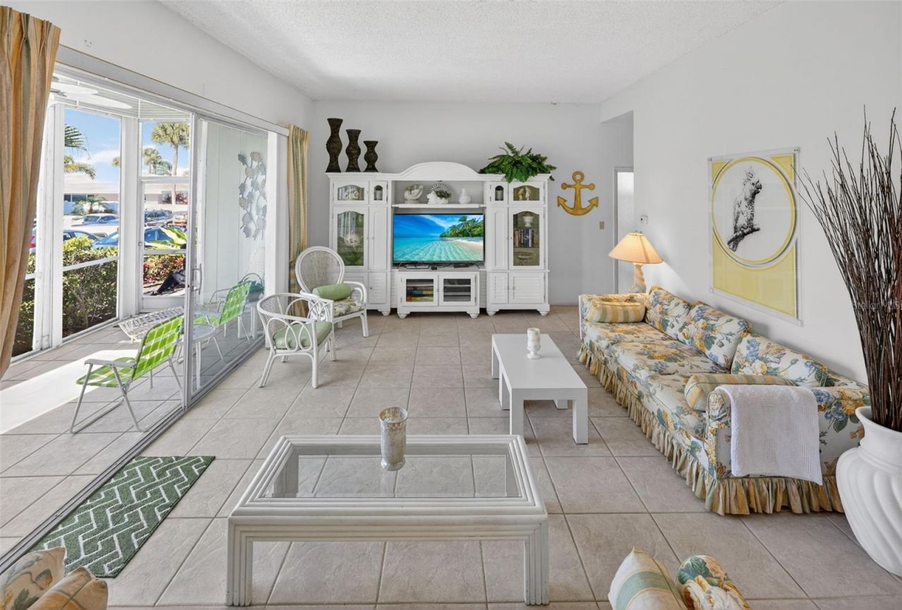 6012 W Peppertree Way, Unit 227B, Sarasota, FL 34242 Photo