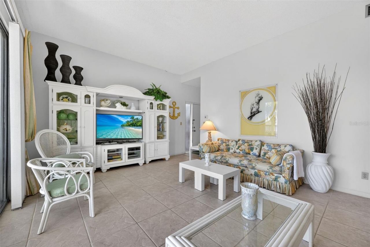 6012 W Peppertree Way, Unit 227B, Sarasota, FL 34242 Photo