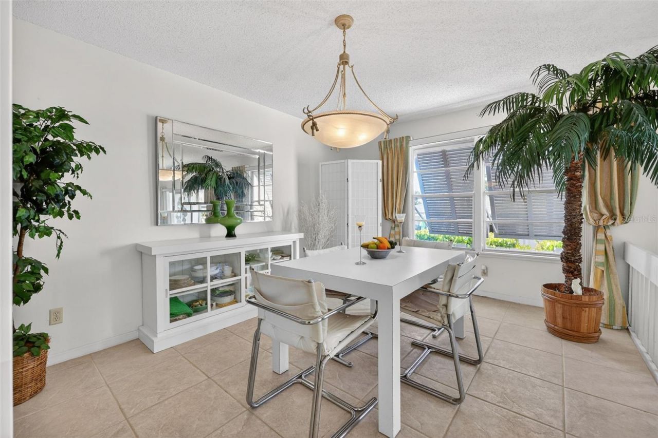 6012 W Peppertree Way, Unit 227B, Sarasota, FL 34242 Photo