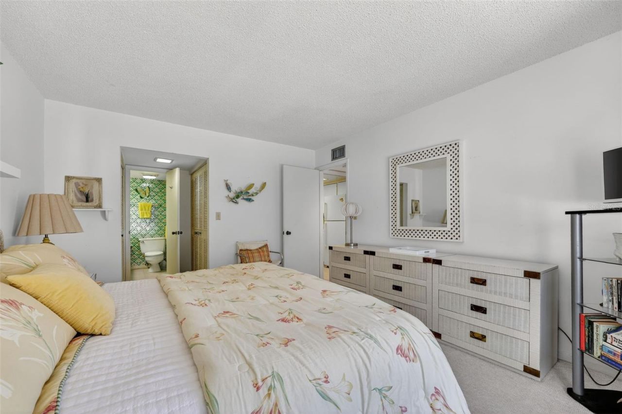 6012 W Peppertree Way, Unit 227B, Sarasota, FL 34242 Photo