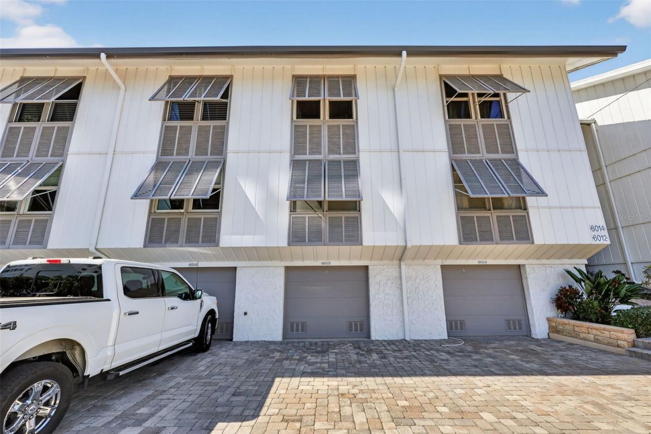 6012 W Peppertree Way, Unit 227B, Sarasota, FL 34242 Photo