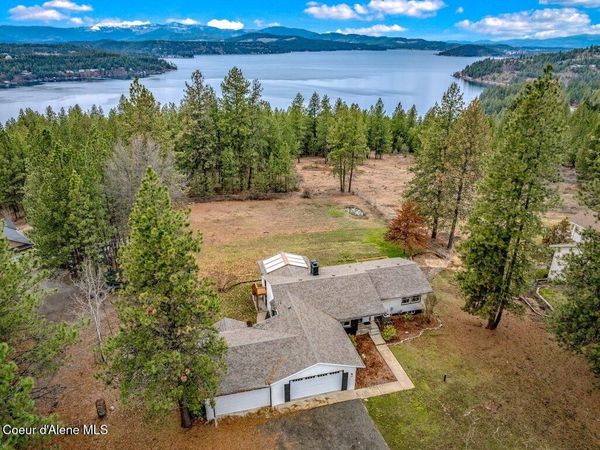 6051 E Kingswood LN , Coeur d'Alene, ID 83814