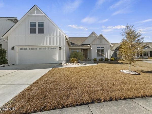 404 Summerhouse Drive , Holly Ridge, NC 28445