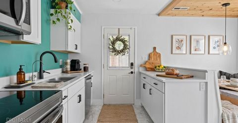 12853 Pioneer St, Jackson, CA 95642 Photo