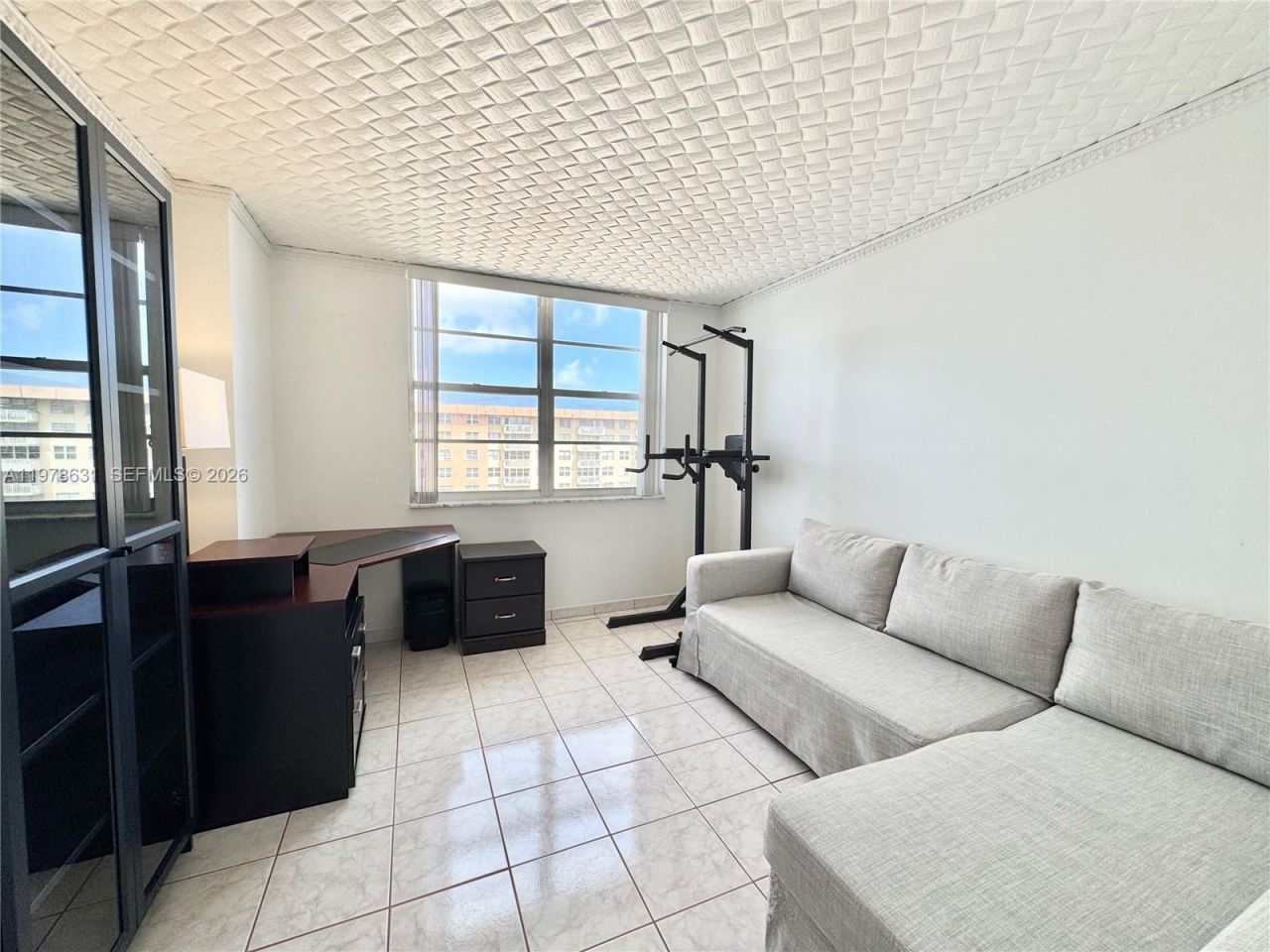 250 174th St, Unit 2212, Sunny Isles Beach, FL 33160 Photo