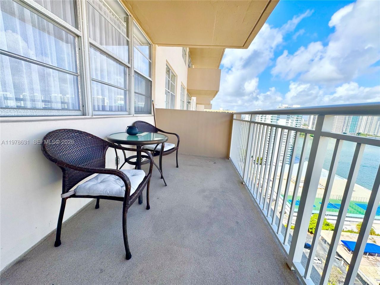 250 174th St, Unit 2212, Sunny Isles Beach, FL 33160 Photo