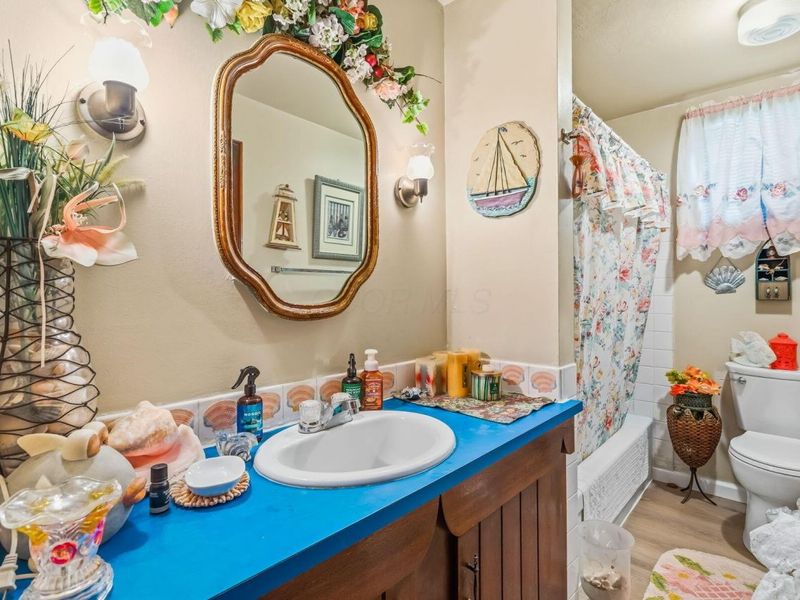 1264 W Choctaw Drive, London, OH 43140 Photo 11