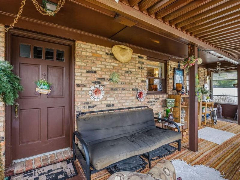 1264 W Choctaw Drive, London, OH 43140 Photo 4