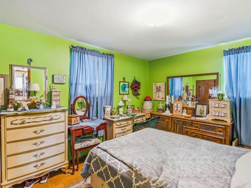 1264 W Choctaw Drive, London, OH 43140 Photo 9