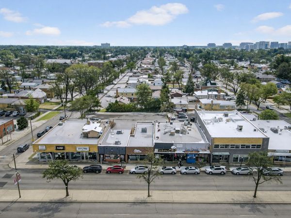 701 Devon Avenue, Park Ridge, IL 60068