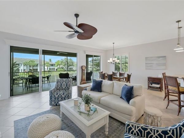 5095 Yacht Harbor DR, Unit 203, NAPLES, FL 34112