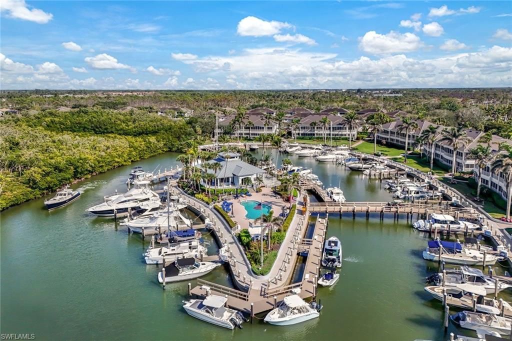 5095 Yacht Harbor Dr, Unit 203, Naples, FL 34112 Photo
