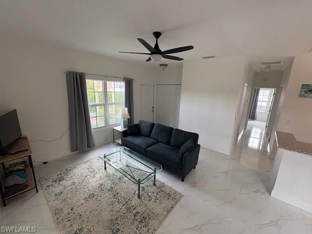 6101 Lake Front Dr, Fort Myers, FL 33908 Photo