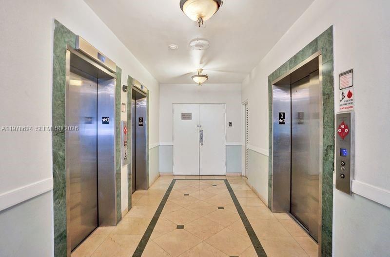 1351 NE Miami Gardens Dr, Unit 1604E, Miami, FL 33179 Photo