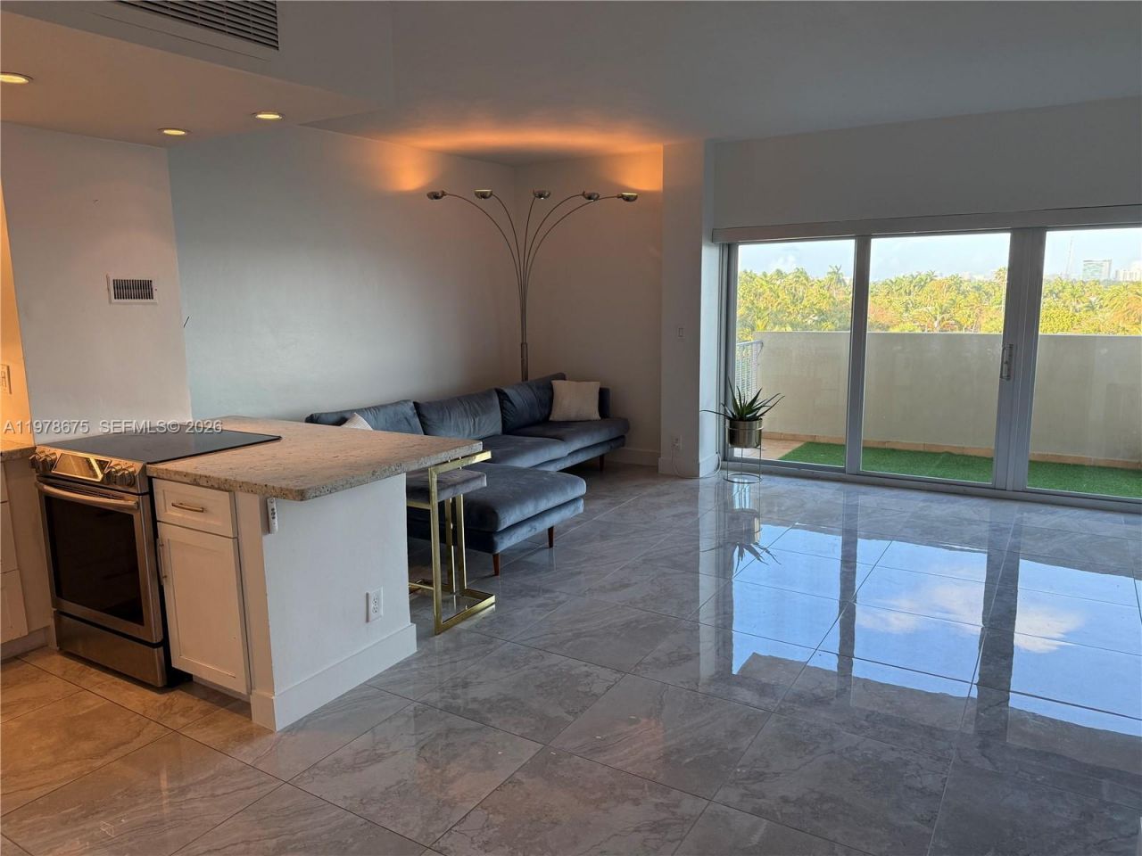 880 NE 69th St, Unit 5Q, Miami, FL 33138 Photo