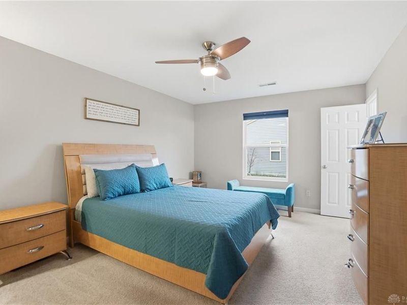 4264 Hunting Hawk Drive, Turtlecreek Township, OH 45036 Photo 11