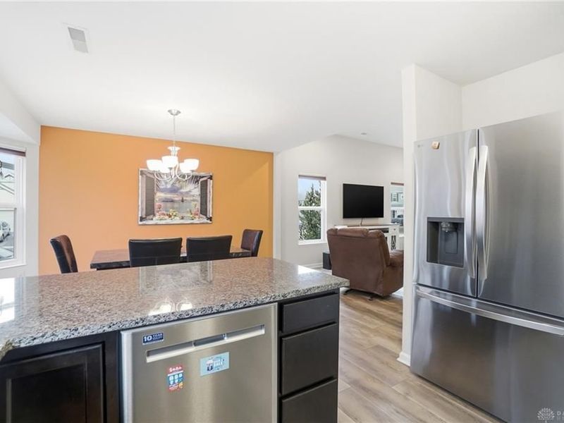 4264 Hunting Hawk Drive, Turtlecreek Township, OH 45036 Photo 22