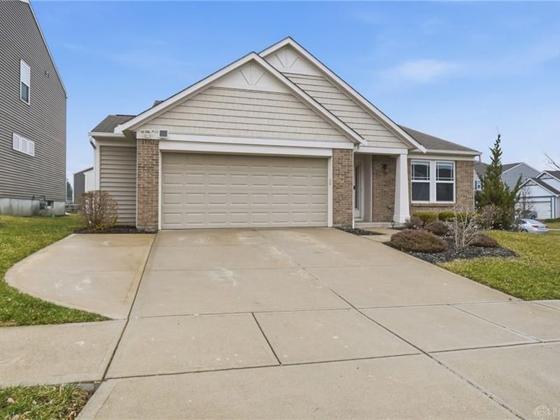 4264 Hunting Hawk Drive, Turtlecreek Township, OH 45036 Photo 3