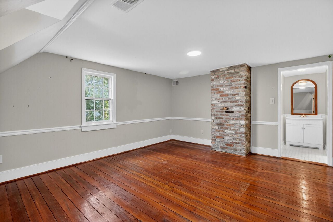 104 Dukes Court Photo 37