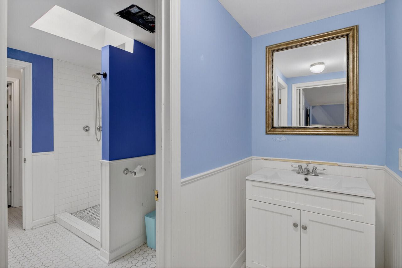 104 Dukes Court Photo 41