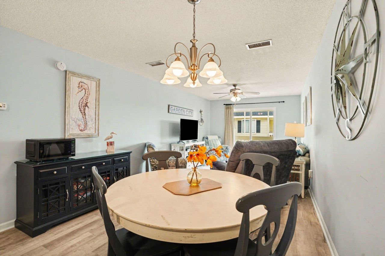 1425 N Waccamaw Dr. Photo 12